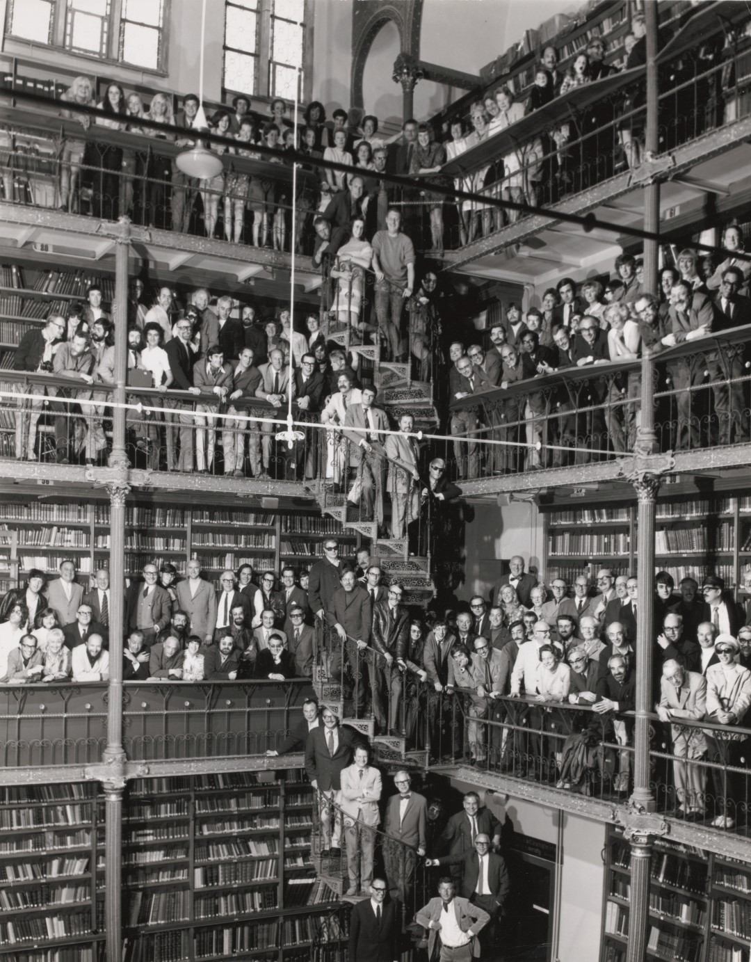 Een iconische foto in de Cuypersbibliotheek